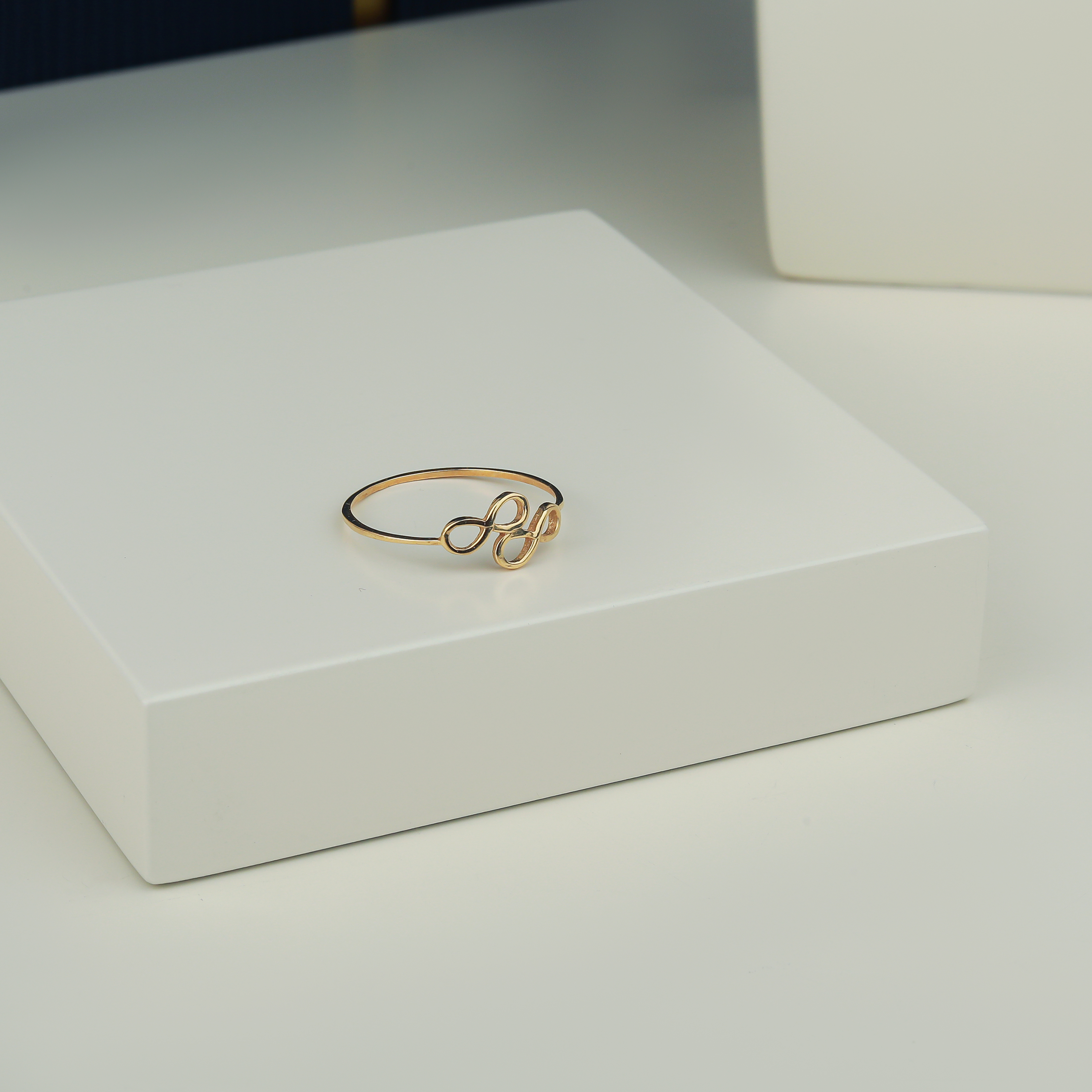 18 karat gold ring, Turkish made - (H-1201)